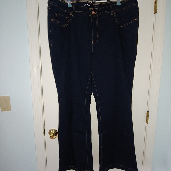 NWOT Plus Size INC International Concepts Tummy Control Bootcut Jeans -  Size 24 - Picture 7 of 10